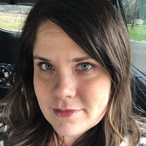 Meet your Posher, Kara